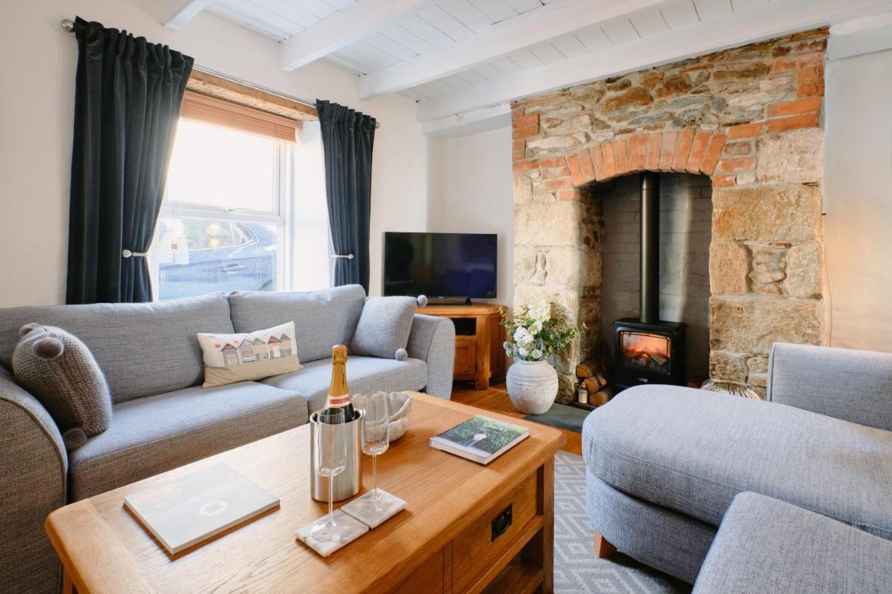 Finest Retreats - Scallop Cottage Портлвен Экстерьер фото
